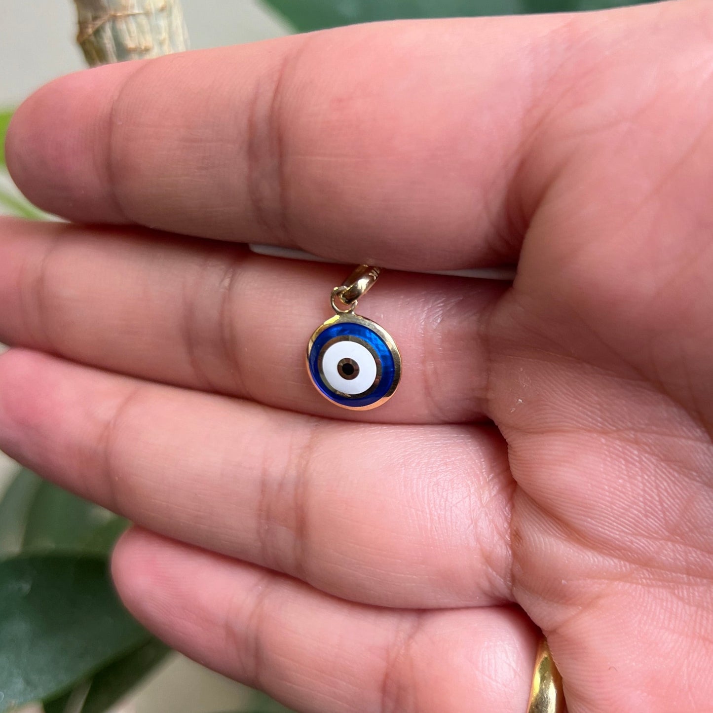 Evil Eye pendant in 14kt